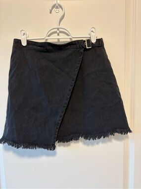 Frayed Wrap Mini Skirt in Black